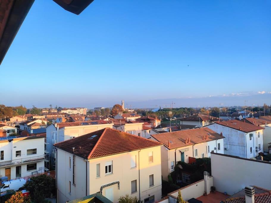 Attico A 2 Passi Dalla Stazione E Centro Storico Ravenna Esterno foto