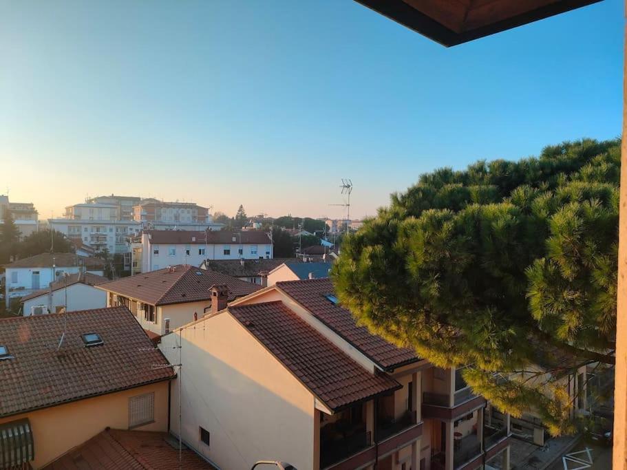 Attico A 2 Passi Dalla Stazione E Centro Storico Ravenna Esterno foto